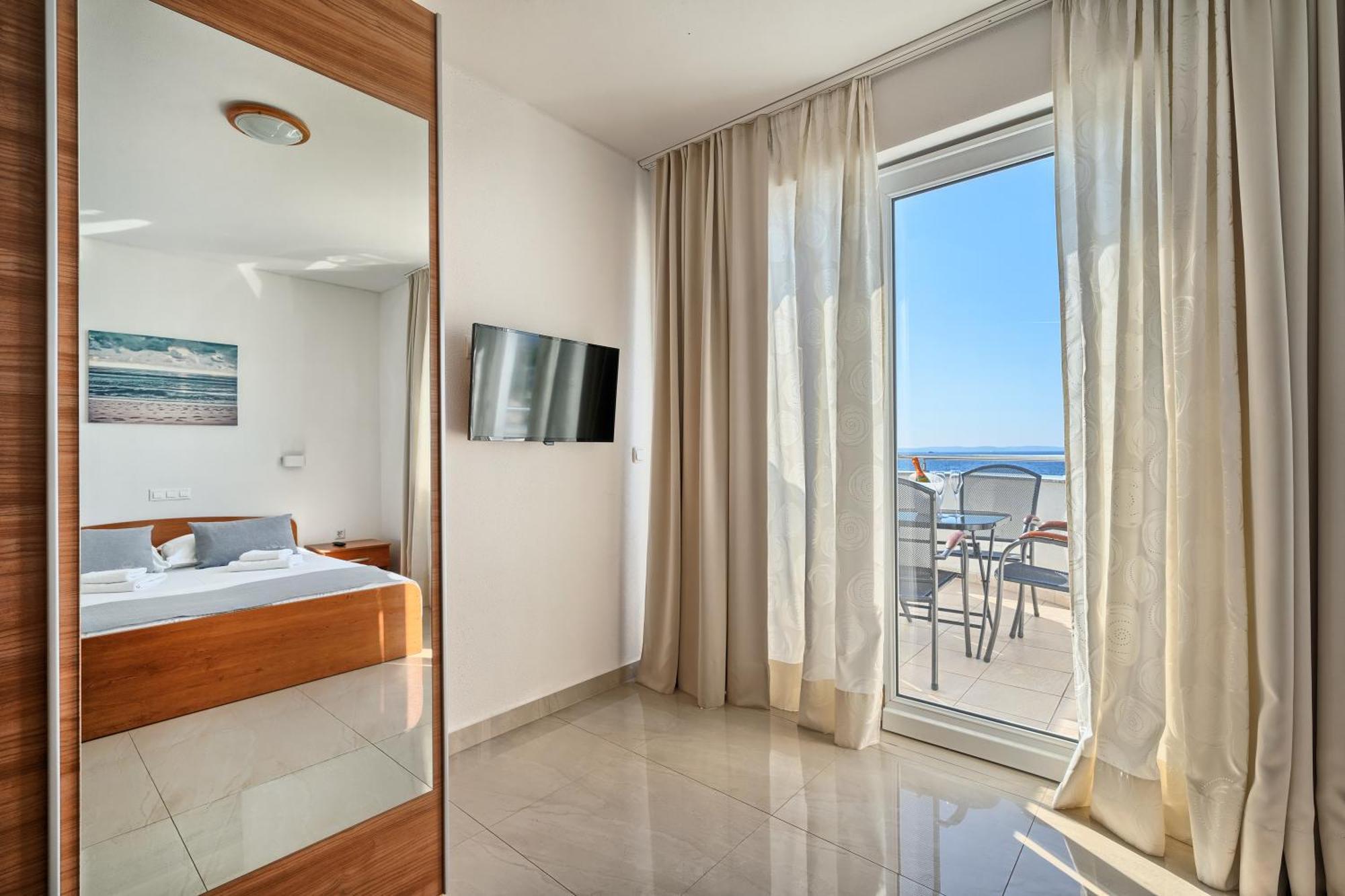 Sunset Split Rooms Podstrana Exterior foto